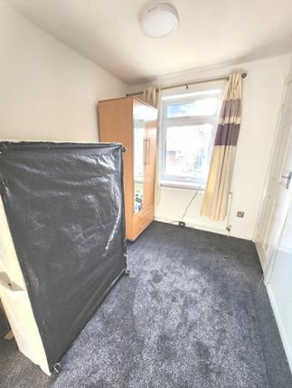 Shared accommodation to rent in Chapel End, Hoddesdon