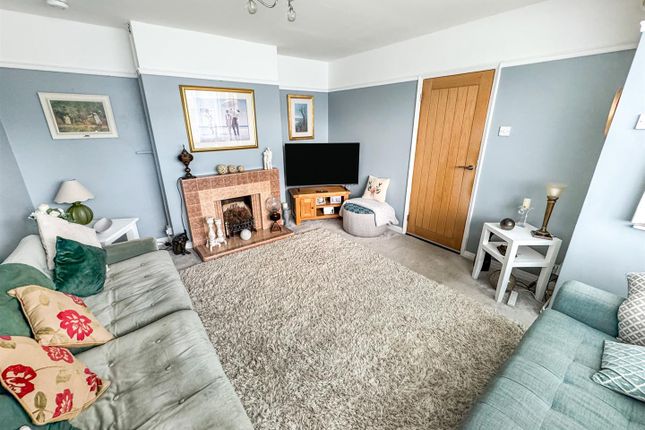5, Southfield Road, Corby photo 2