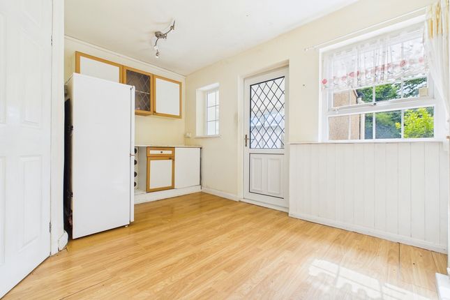 5, Cross Street Edlington, Doncaster photo 4