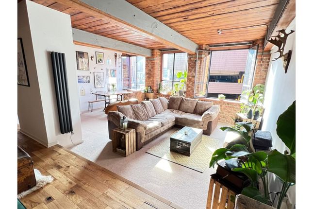 Flat for sale in 44 Tib Street, Manchester