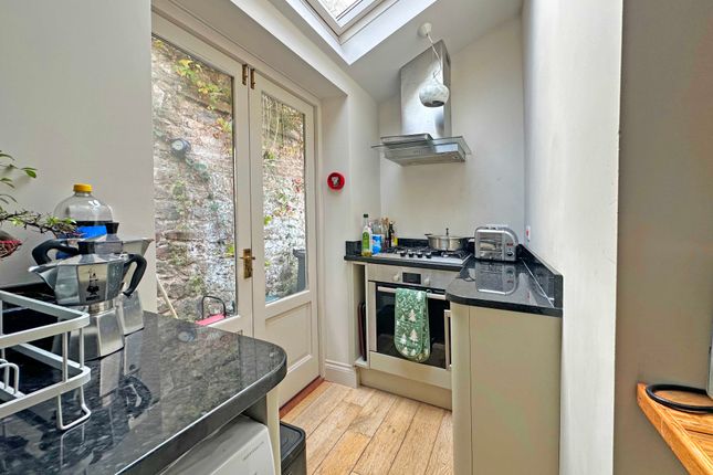 9, Follett Road, Exeter photo 4