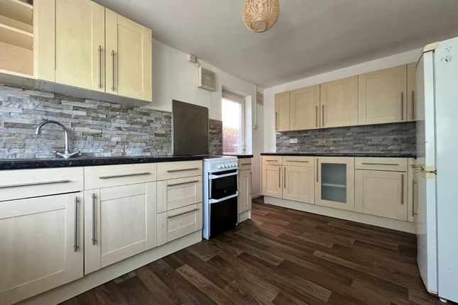 55, Larchmere Drive, Bimingham photo 3
