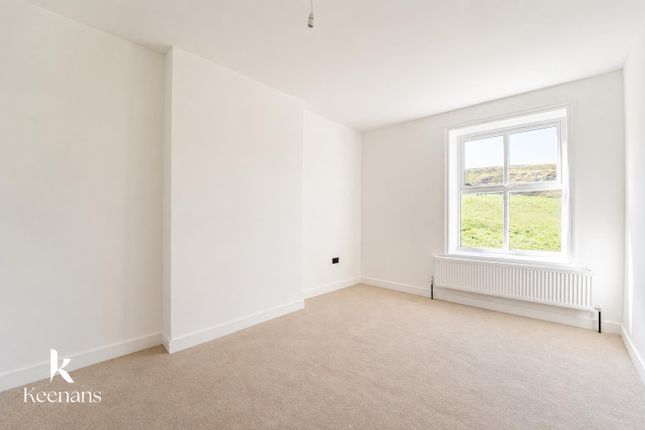 49, Unsworth Street, Bacup photo 4