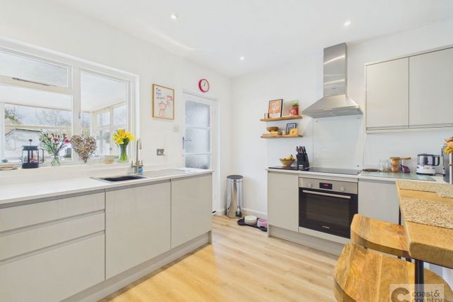 6, Cooke Drive, Newton Abbot photo 3
