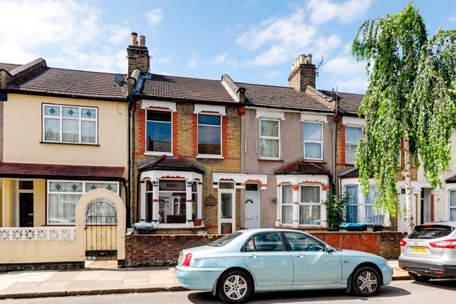 Terraced house to rent in Lion Road, London