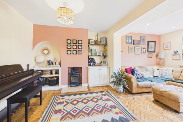 7 Elloughton Road, Brough, East Riding of Yorkshire photo 3