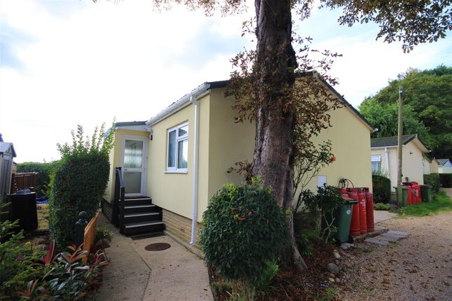 Thumbnail Mobile/park home for sale in Downland Park, The Street, Bramber, Steyning