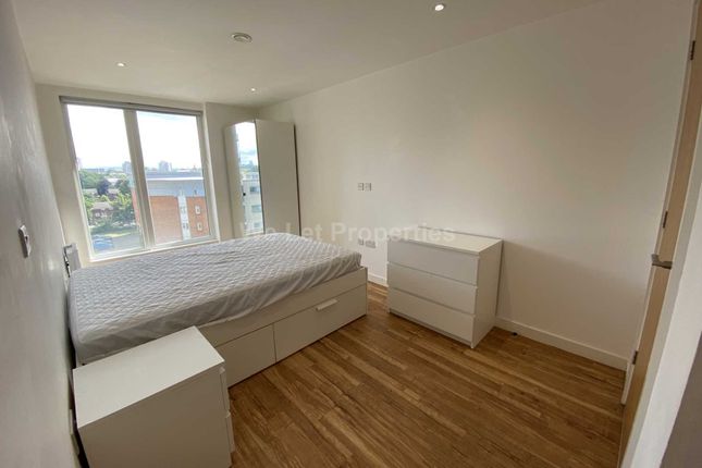 506 The Exchange, Elmira Way, Salford photo 4