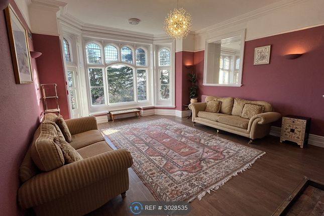 College Grove, Great Malvern photo 4