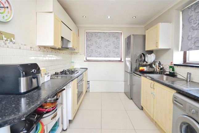 2, Woodbridge Lane, Essex photo 4