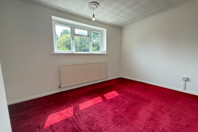3-bed house on 15, Phipps Avenue, RUGBY, £1,350/mo
