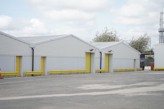 Light industrial to let in 9D Clifton Road, Huntingdon, Cambridgeshire