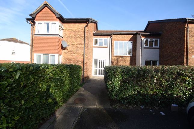 Thumbnail Studio to rent in Rabournmead Drive, Northolt
