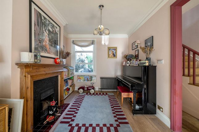 44, Earlsmead Road, London photo 3