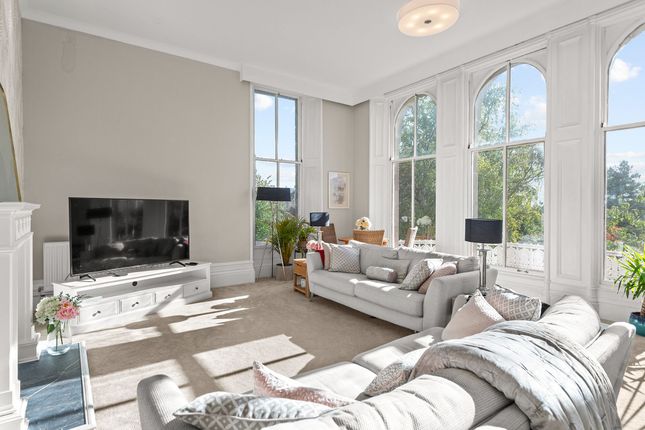 14 Allanwater Apts, Bridge Of Allan, Stirling photo 2