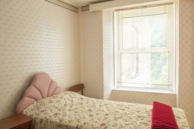 38, Lower Bore Street, Bodmin photo 5