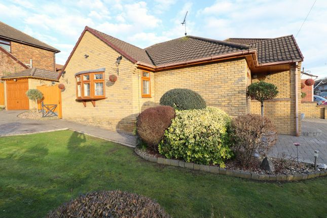 47, St Marys Drive, Benfleet photo 2