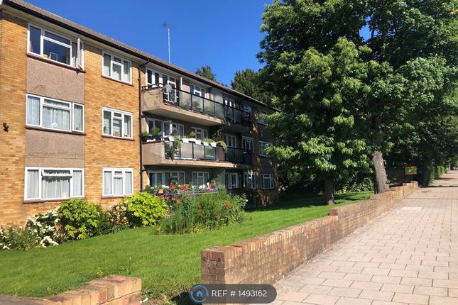 Thumbnail Flat to rent in Great North Road, New Barnet, Barnet
