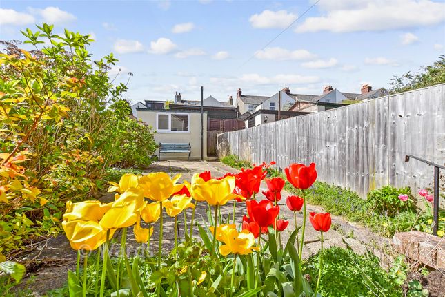19, Kitchener Road, Dover photo 2