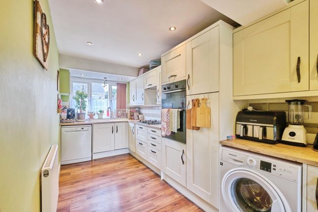 64, High Grange, Lichfield photo 4