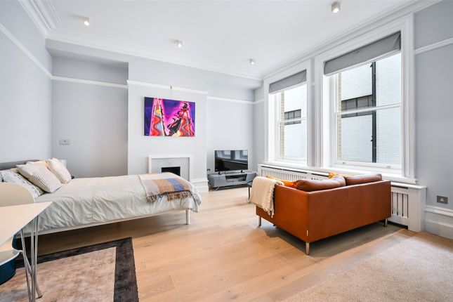 Studio for sale in Jermyn Street, London