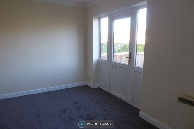 Simons Court Dorman Avenue North, Aylesham, Canterbury photo 4