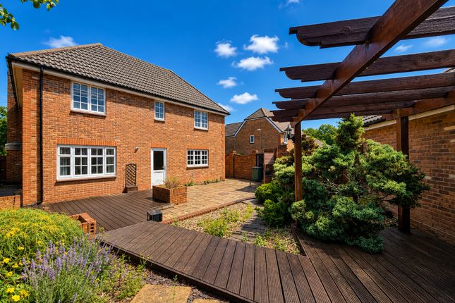 9, Upmill Close, Southampton photo 4
