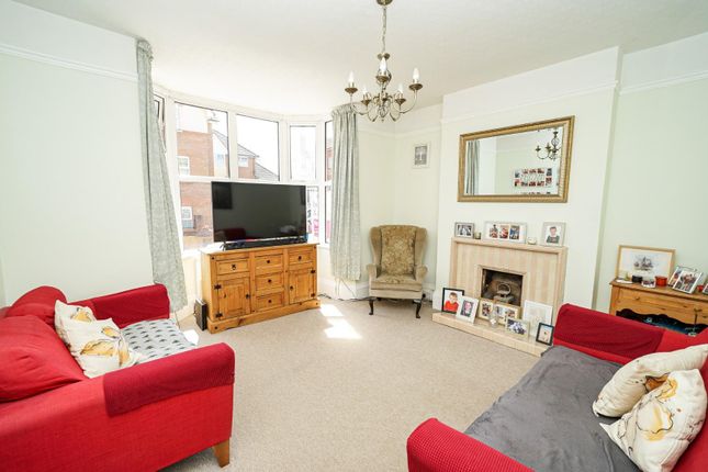 53, Hockliffe Road, Leighton Buzzard photo 2
