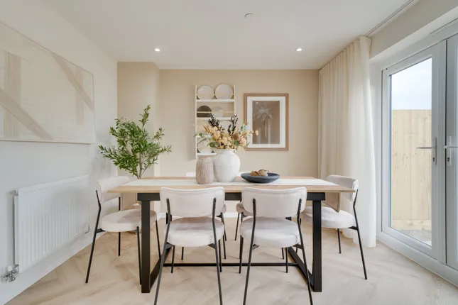 Persimmon Homes - Tor View