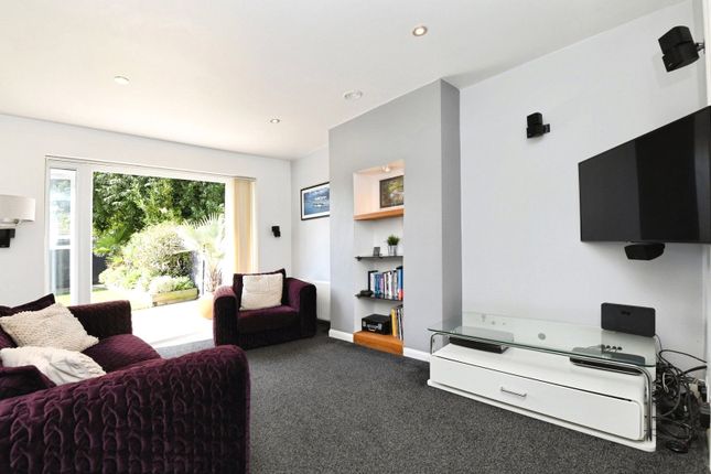 27, Byron Road, Essex photo 5