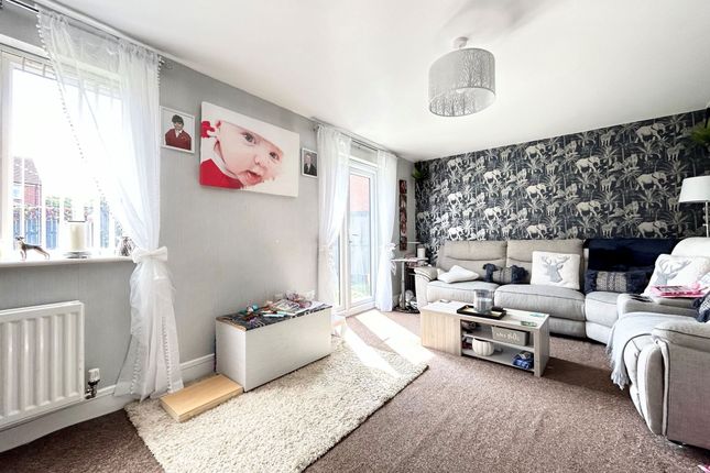 12, Fairbairn Road, Peterlee photo 3