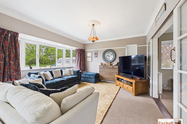 8, Camberley Road, Ipswich photo 4