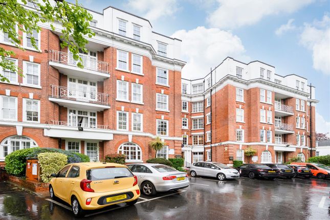 1-bed flat on 203 Addison House, Grove End Road, London, £450,000