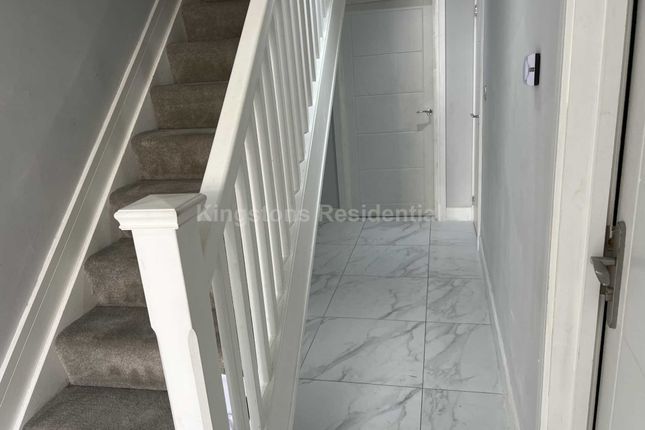 35, Treherbert Street, Cardiff photo 3