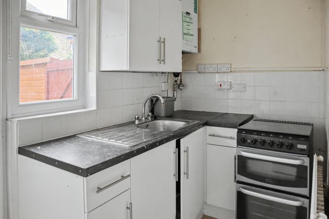 Flat 1, London photo 5