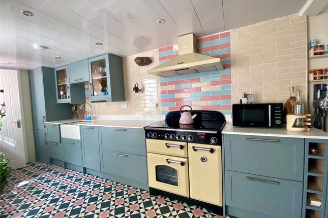 5 Ostend Cottages Temperance Place, Brixham Devon, Devon photo 3