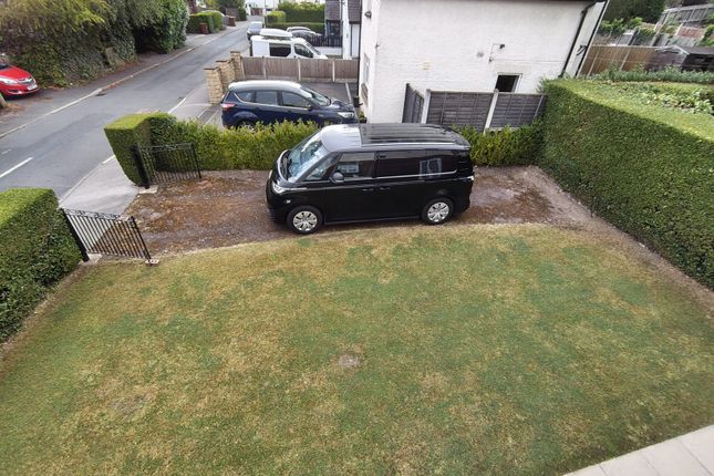 20, Newall Carr Road, Otley photo 4