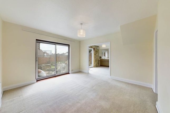 34 Brook Lane, Bexley photo 4