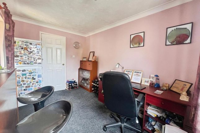 10, Cornflower Close, Berkshire photo 4