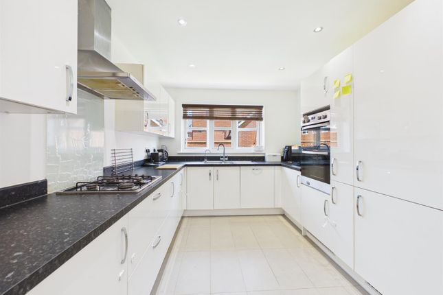 2, Herman Street, Aylesbury photo 4