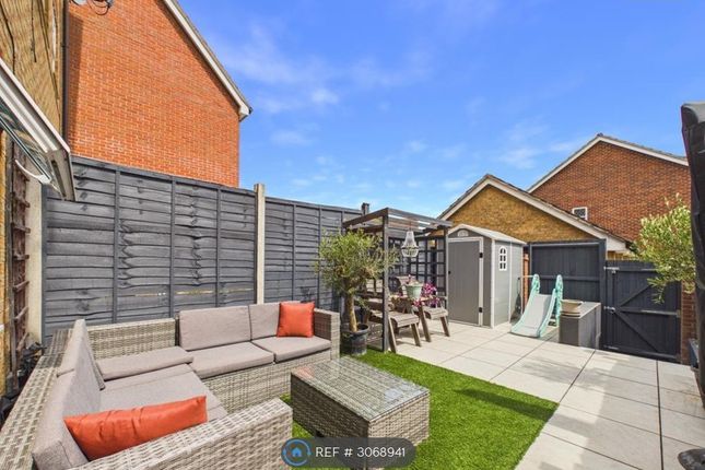Hargate Way, Hampton Hargate, Peterborough photo 4