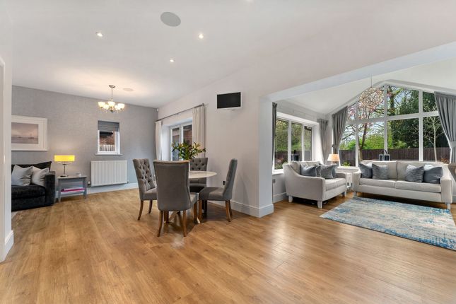 8 Bronte Walk, Chester photo 3