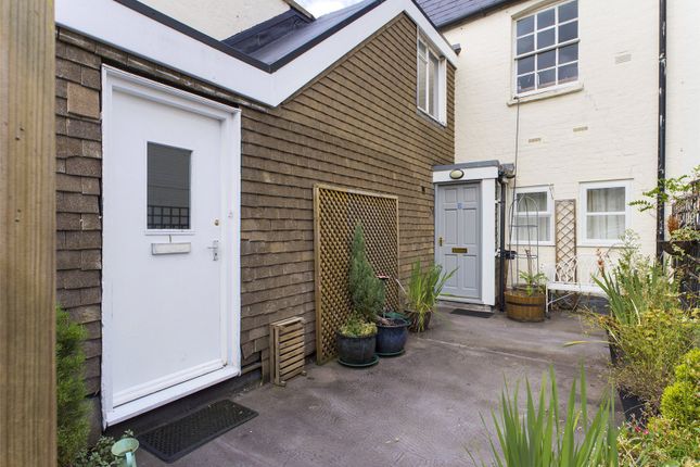 Flat for sale in King Street, Stroud, Gloucestershire