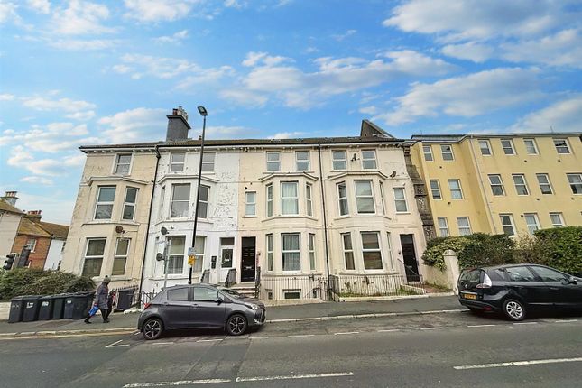 Thumbnail Flat for sale in Cavendish Place, Eastbourne