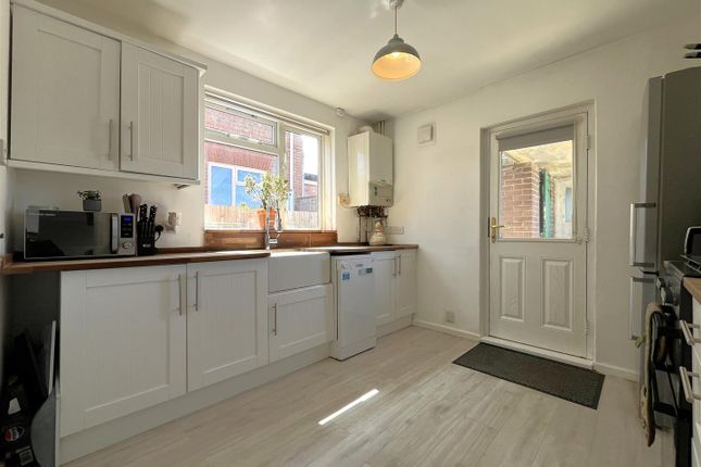 33, Dundee Road, Weymouth photo 3