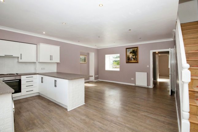 12a, Main Street, Turriff photo 2