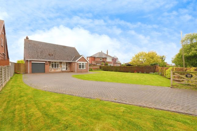 Bungalow for sale in Main Road, Wyton, Hull, East Yorkshire