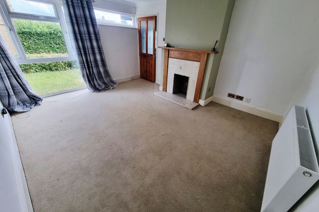 117, Stevenage photo 3