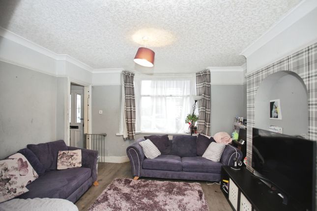 2, Wycliffe Grove, West Midlands photo 3