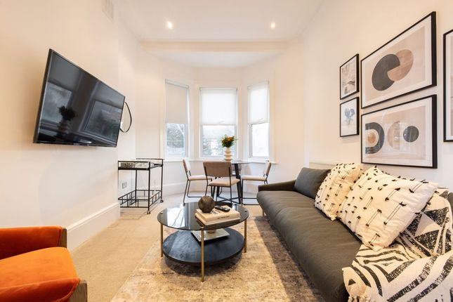 Thumbnail Flat to rent in Daneville Road, London